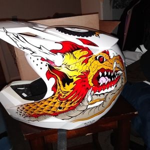 White lab x caballero shift helmet XL